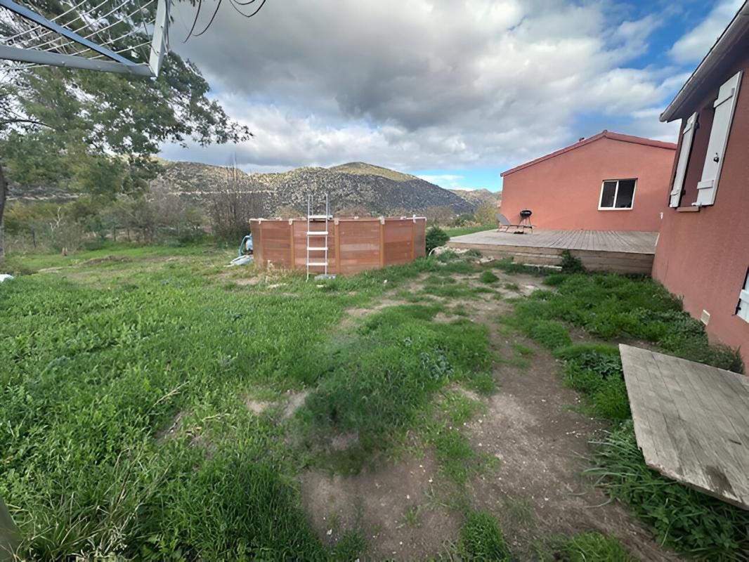 VINCA Maison de plain-pied, 4 pièces, grand terrain et garage 2