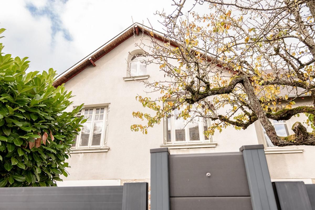 BLOIS LIEUX UNIQUES ® x PROPRIÉTÉS PRIVÉES PROPOSE MAISON DE VILLE DE 156 M² SUR UN TERRAIN 369 M² 4