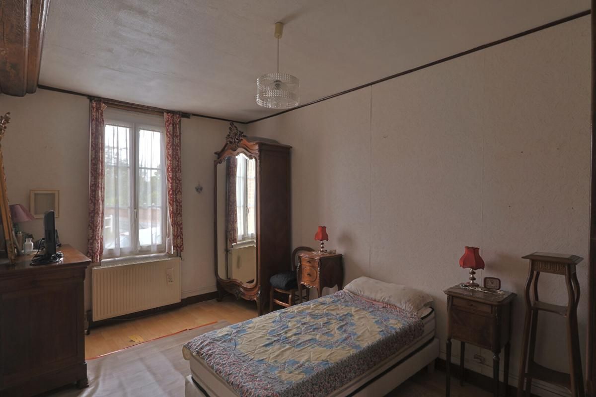 NOUAN-LE-FUZELIER Maison Nouan Le Fuzelier 5 pièce(s) 111.36 m2 4