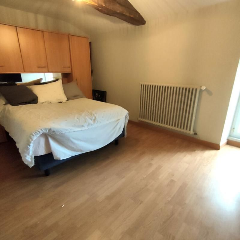 LES LANDES-GENUSSON Maison Les Landes Genusson 7 pièces 180 m2 4