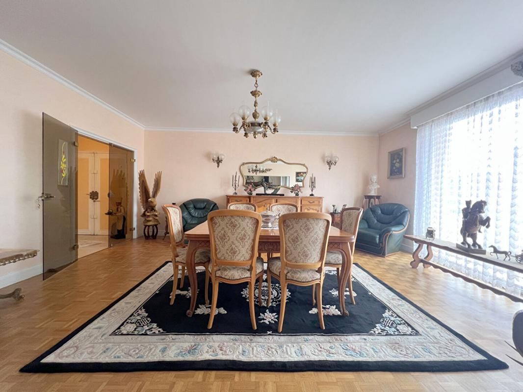 LE MANS Appartement - Le Mans - BOLLEE - 4 pièce(s) - 125 m² 3