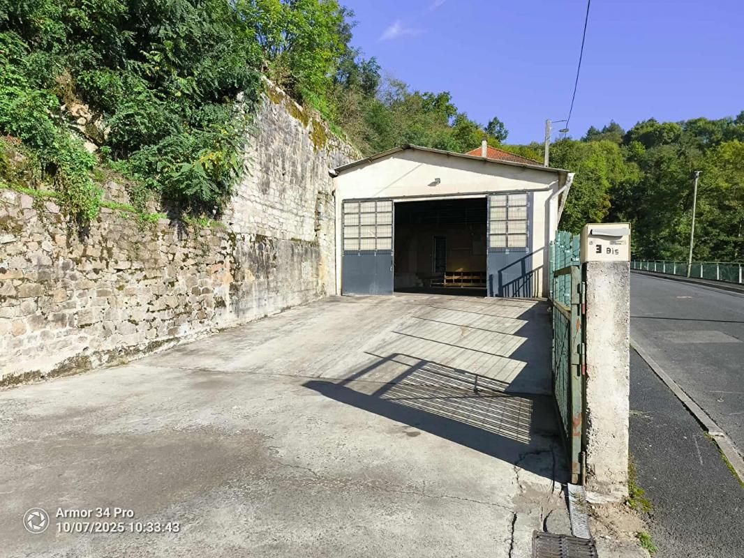Entrepôt / local industriel Tulle 115 m2