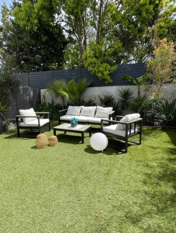 Sanary sur Mer - T2 avec jardin et place de parking privée