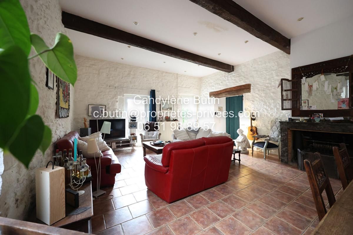 LA REDORTE Élégante maison de Maitre en pierre de 320m2 4