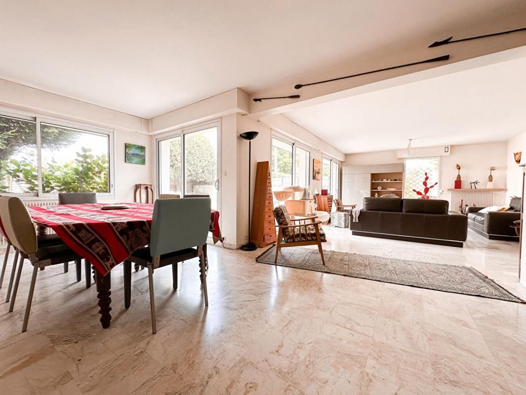 SAINT-HERBLAIN MAISON VAL DE CHEZINE - BOUVARDIERE 5 chambres 2