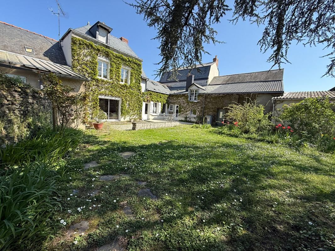 Maison Verrieres En Anjou 130 m2