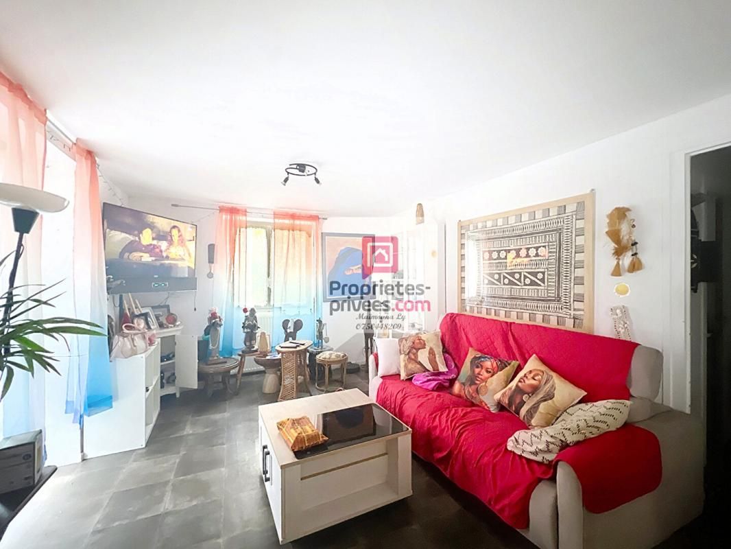 UGINE Maison 3 appartements Ugine 13 pièces  200 m2 3