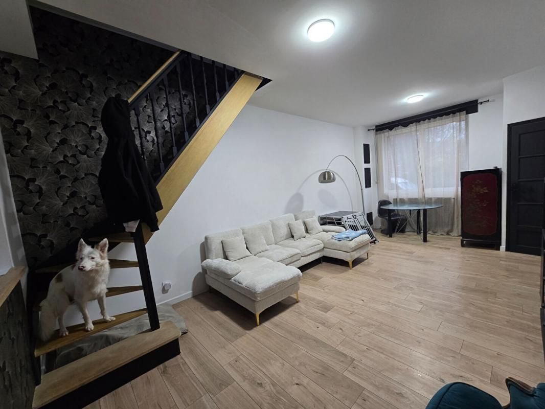 Wattrelos, maison esprit LOFT 2 chambres extérieur