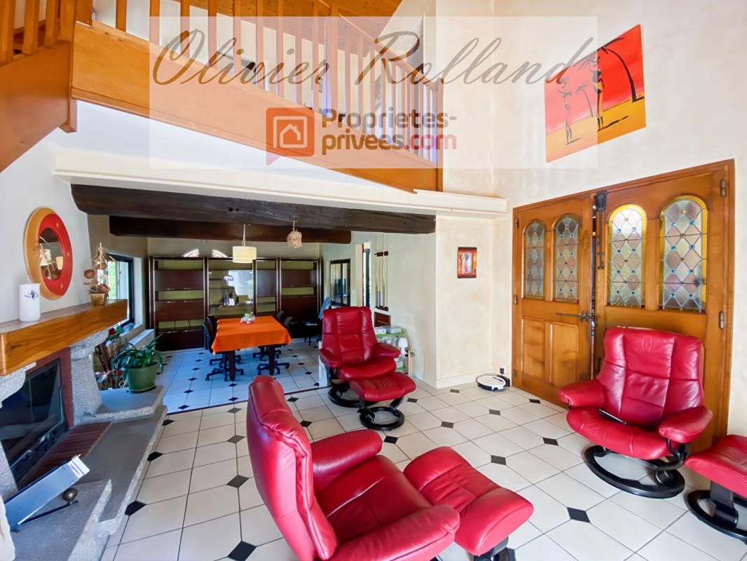 CHAMP-SUR-LAYON Grande Maison d'Architecte au Coeur du Layon : Calme, Nature et Vastes Espaces 4