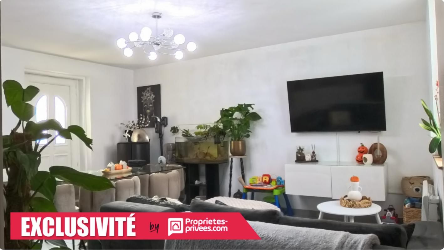 Maison individuelle avec jardin et stationnement, Proche commodités!