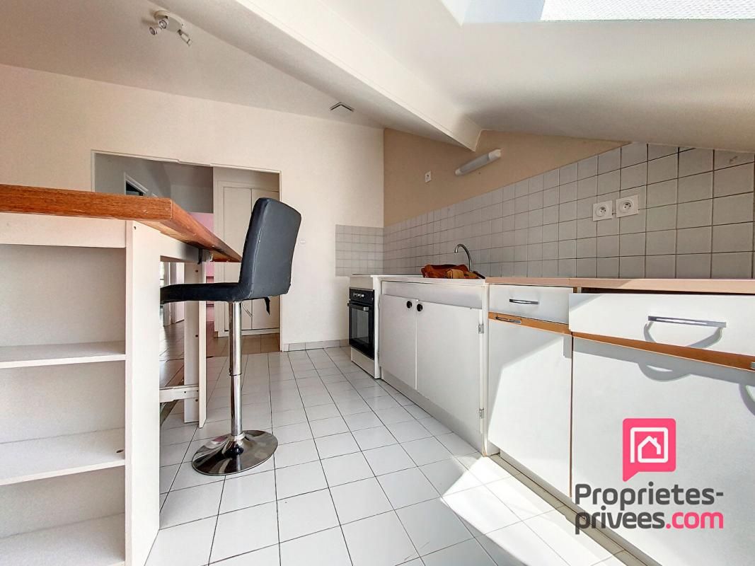 APPARTEMENT T3 RESIDENCE DU CHAPEAU ROUGE