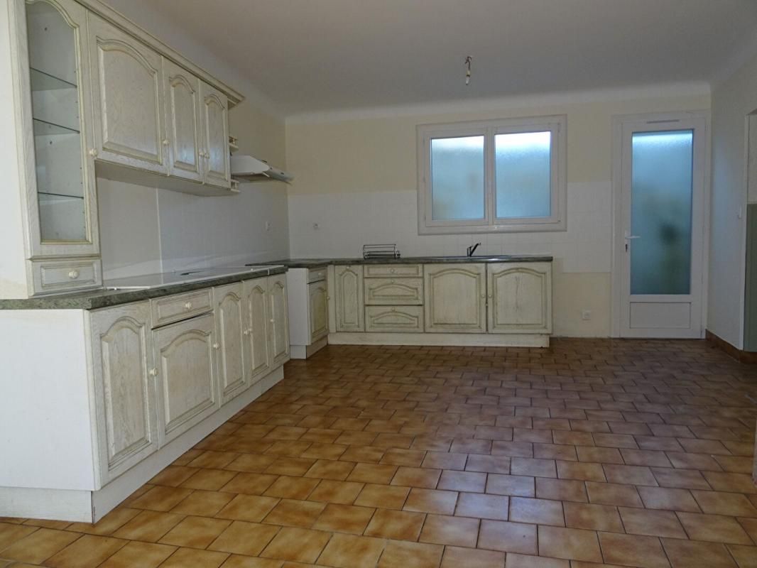 MUGRON Landes 40250 Mugron, appartement T4 à louer 3