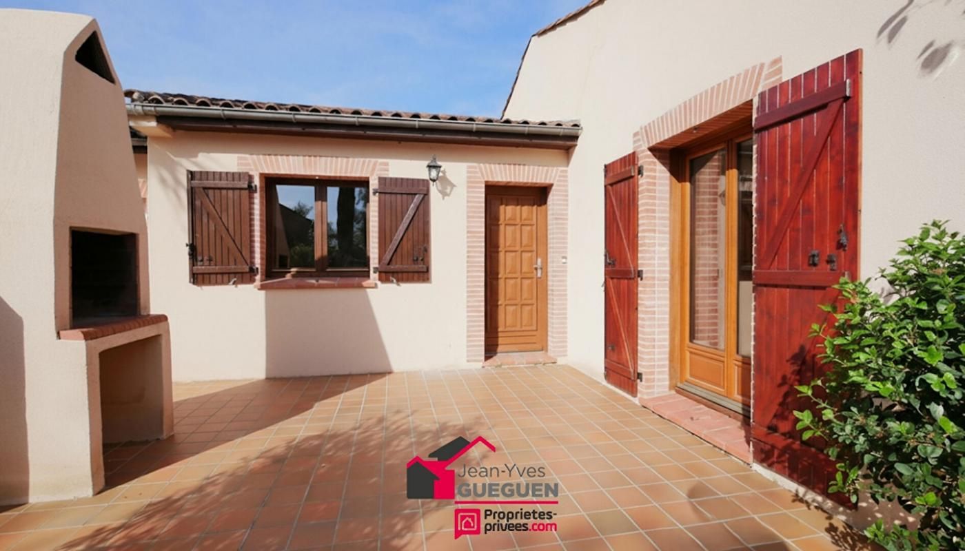 ESCALQUENS À louer - Maison T4 avec jardin, piscine et garage - Secteur calme et recherché 2