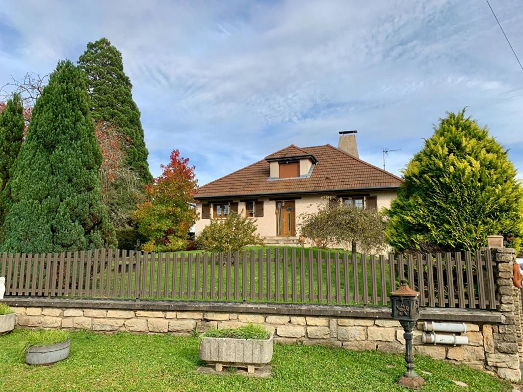 COUTHENANS Belle Villa de plain pied ! 2