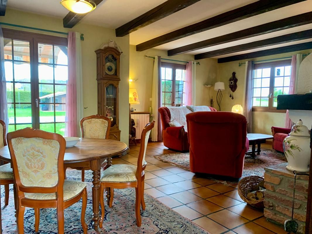 COUTHENANS Belle Villa de plain pied ! 4