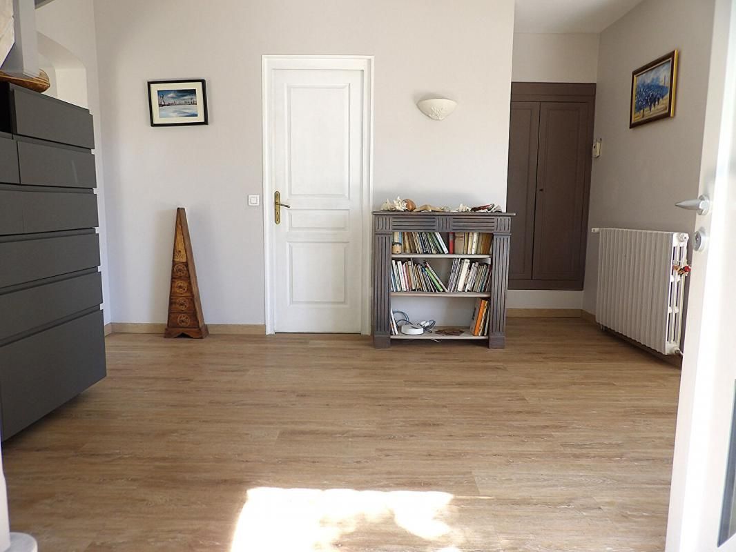 LE BOUSCAT Maison Le Bouscat 6 pièce(s) 160 m2 3