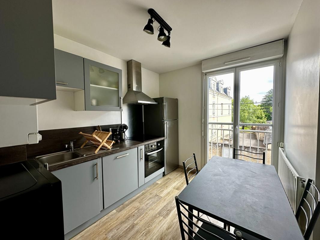 ANGERS Appartement T4 2