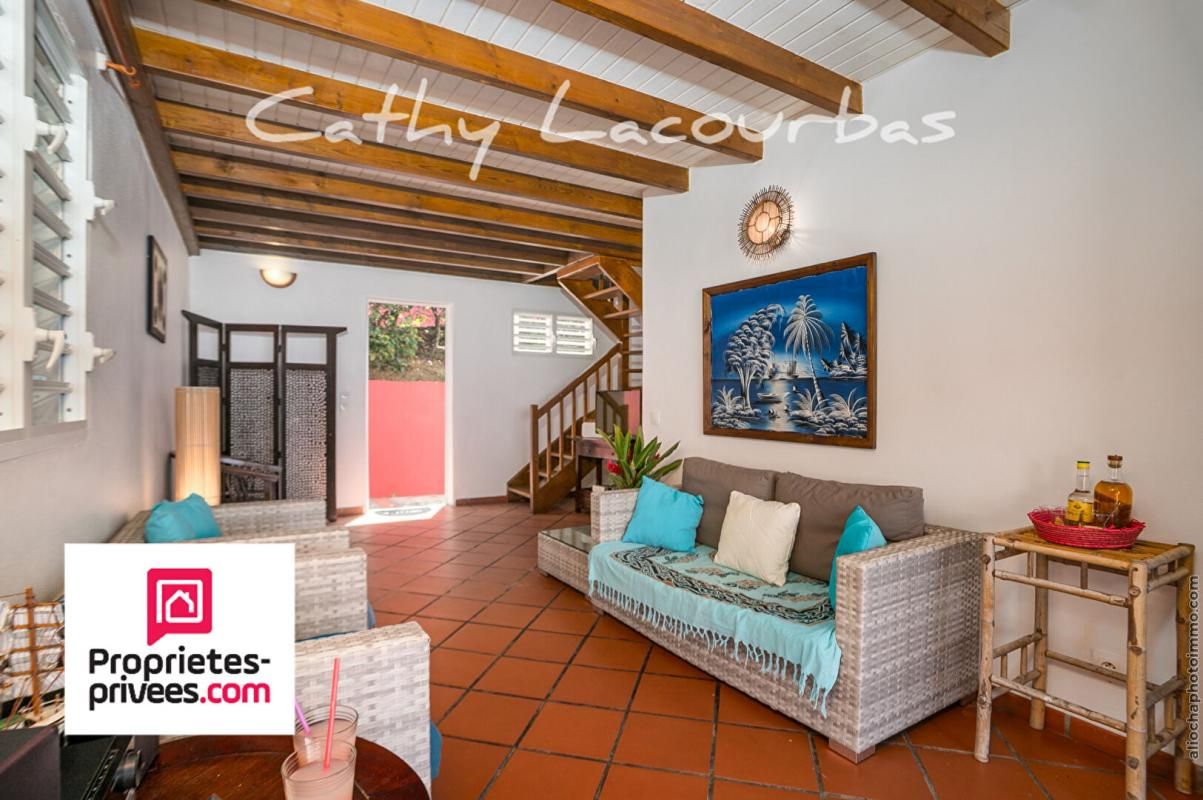 BOUILLANTE Superbe Appartement T3 Duplex ,vue mer exceptionnelle et piscine- Bouillante 3