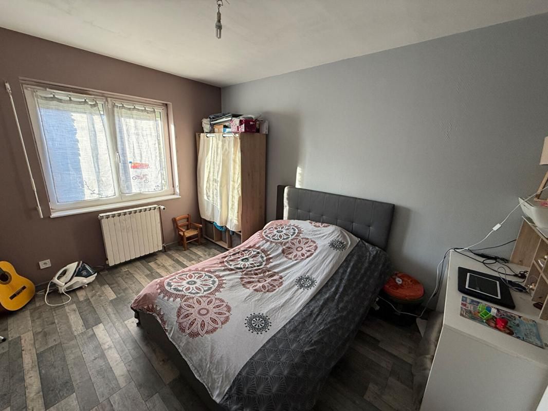 VALENTIGNEY Maison Mitoyenne Valentigney 5 pièce(s) 4