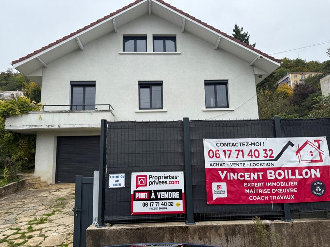 Maison Sochaux 5 pièce(s) 151 m2