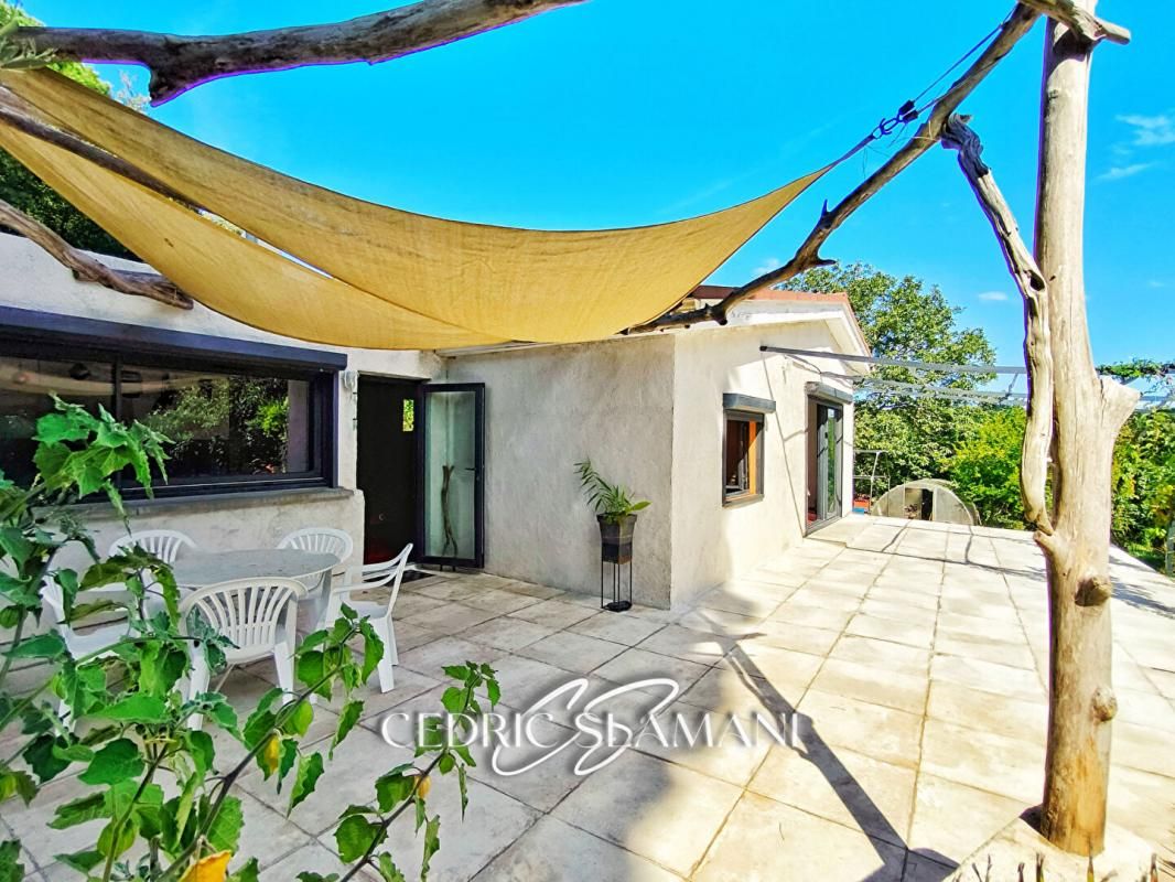 MAISON 65 M2, CUISINE, 1 CHAMBRE, 1 MEZZANINE, SALON, SALLE D EAU, WC, TERRASSE, JARDIN