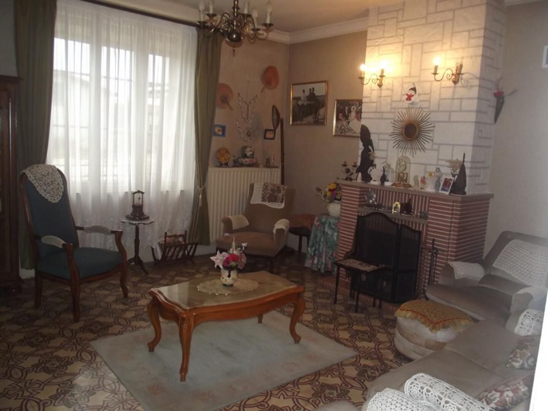 MAIZIERES-LES-BRIENNE Belle maison plain pied 2