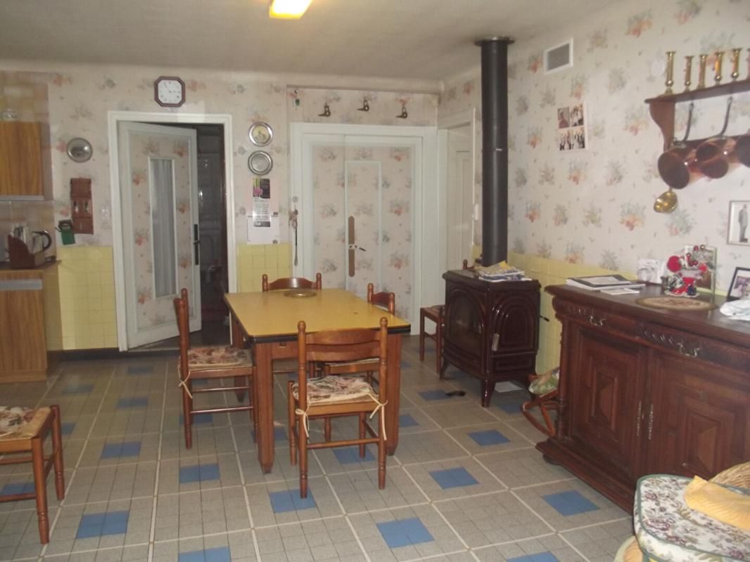 MAIZIERES-LES-BRIENNE Belle maison plain pied 3