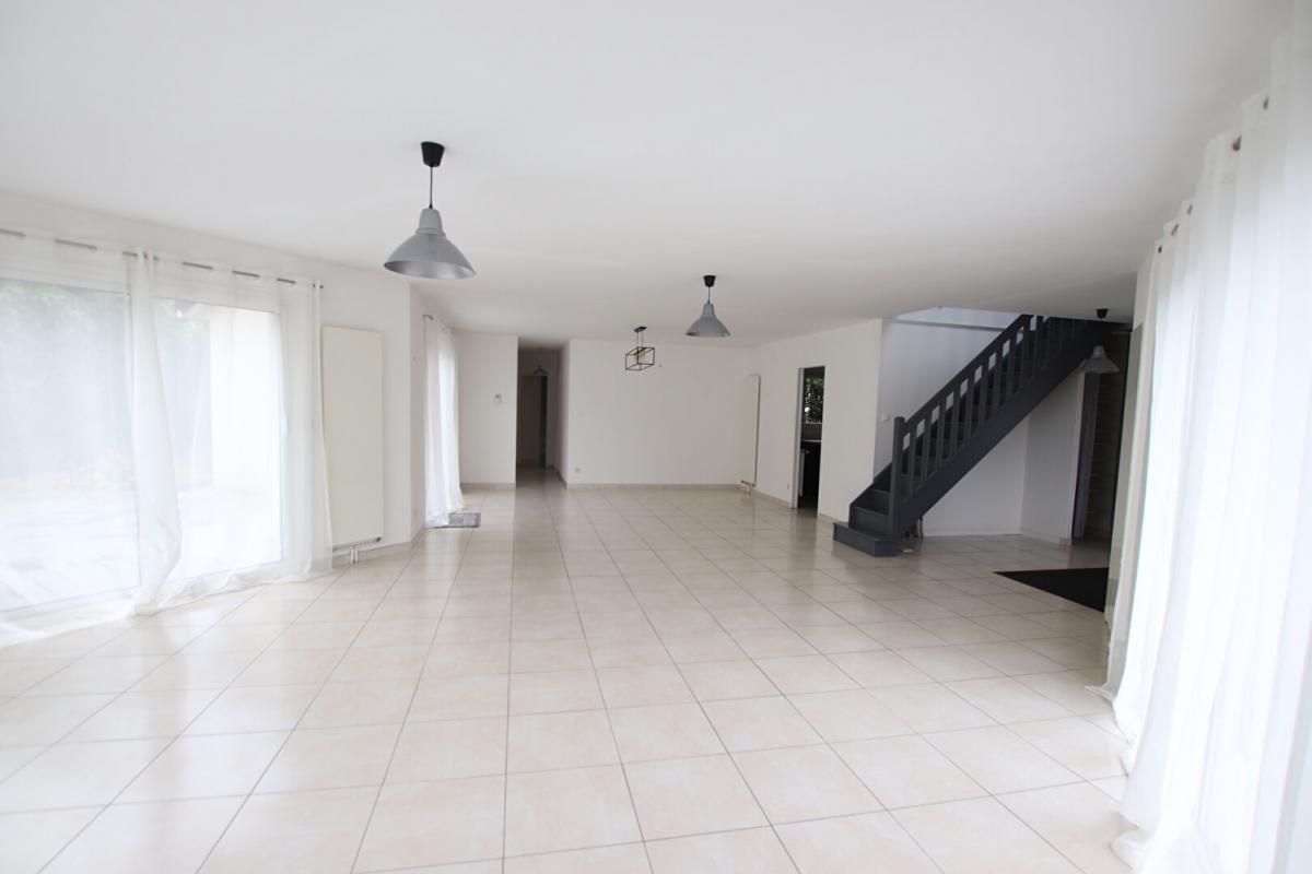 YVETOT Maison d'architecte YVETOT, 5 chambres, 210 m2 3