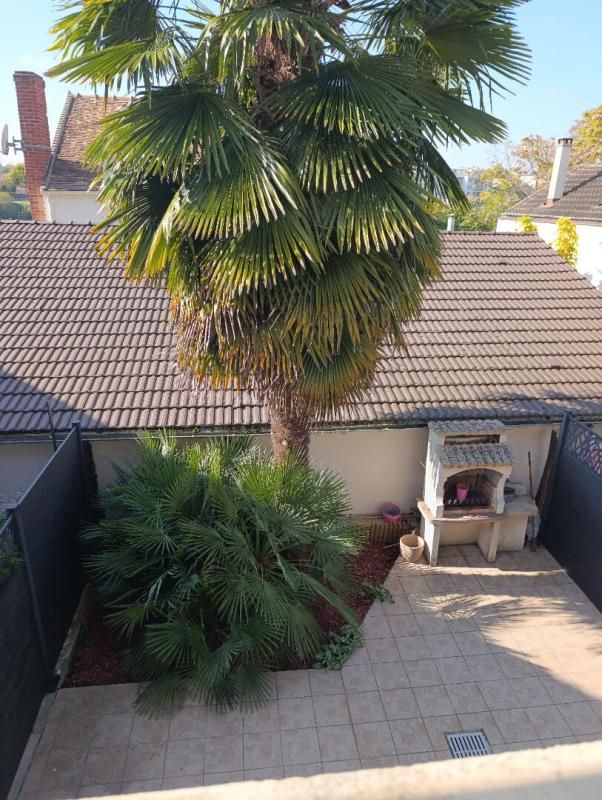 SAINT-PIERRE-DU-PERRAY Maison Saint Pierre Du Perray 103 m2 au sol 2