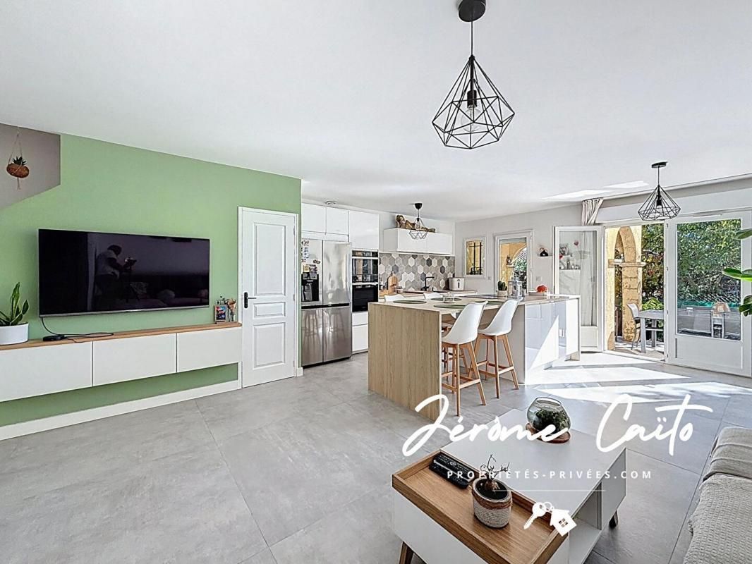 NIMES Maison Nimes 4 pièce(s) 83 m2 + garage 3