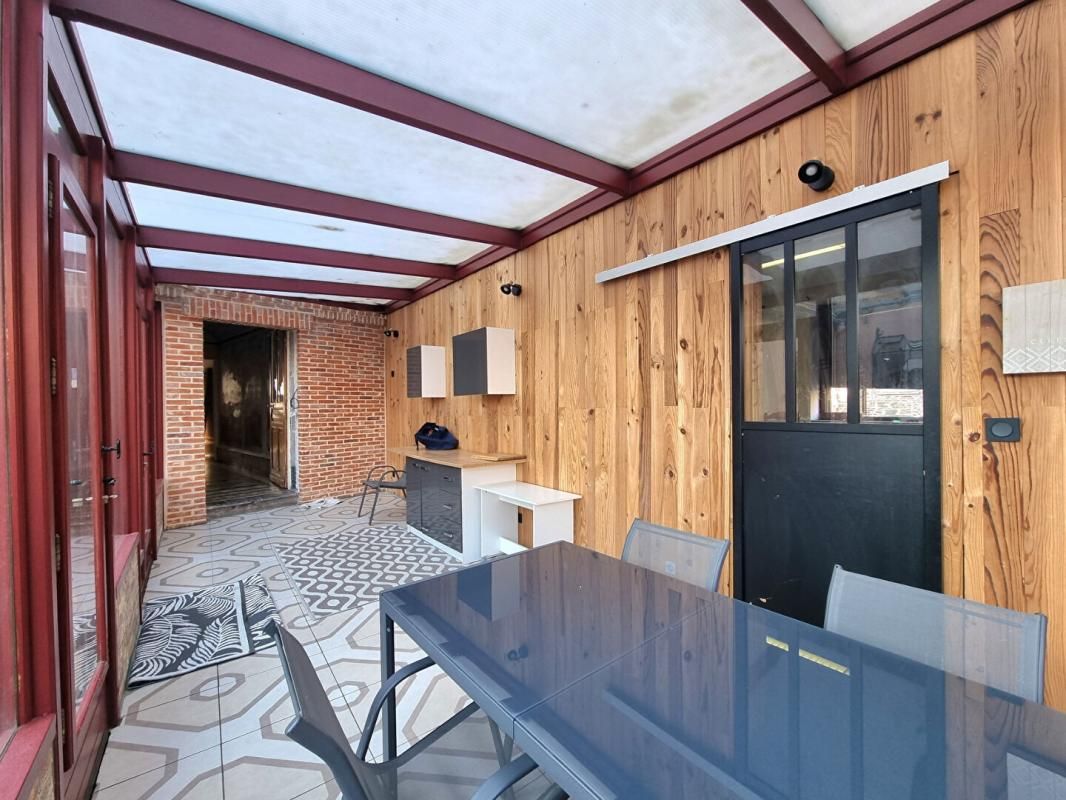 SAINT-MICHEL Maison Saint Michel 8 pièce(s) 273 m2 3