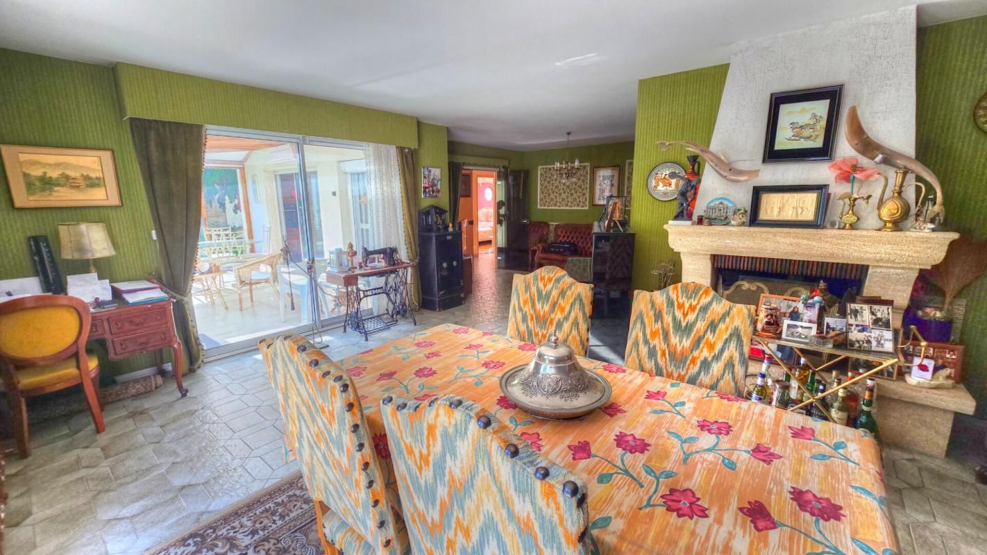 NANTES Maison  5 pièce(s) 164 m2 4