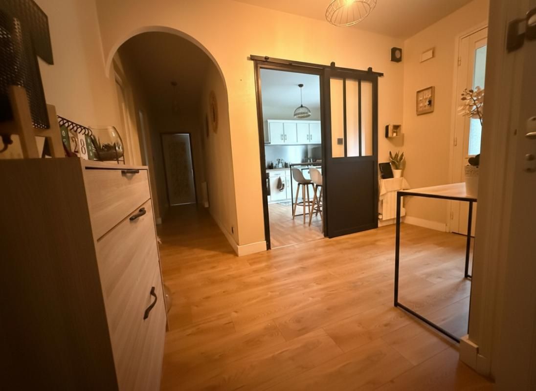 USSAC COUP DE COEUR - Maison rénovée 2 logements indépendants - Idéale famille, activité libérale ou accueil senior 2