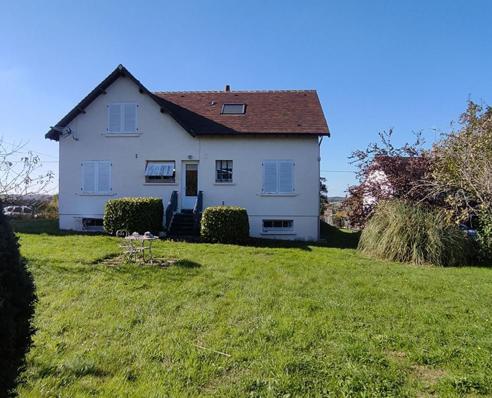 LA ROCHE-POSAY Maison La Roche Posay 139 m2 3