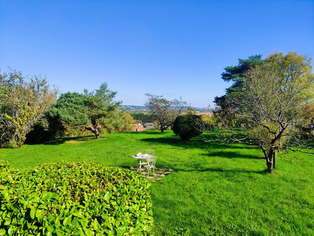 LA ROCHE-POSAY Maison La Roche Posay 139 m2 4