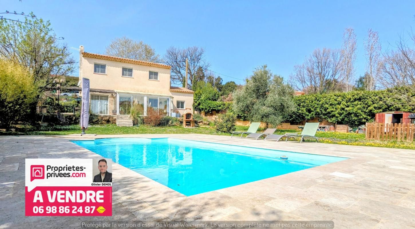 Lumineuse VILLA 150 m² avec piscine