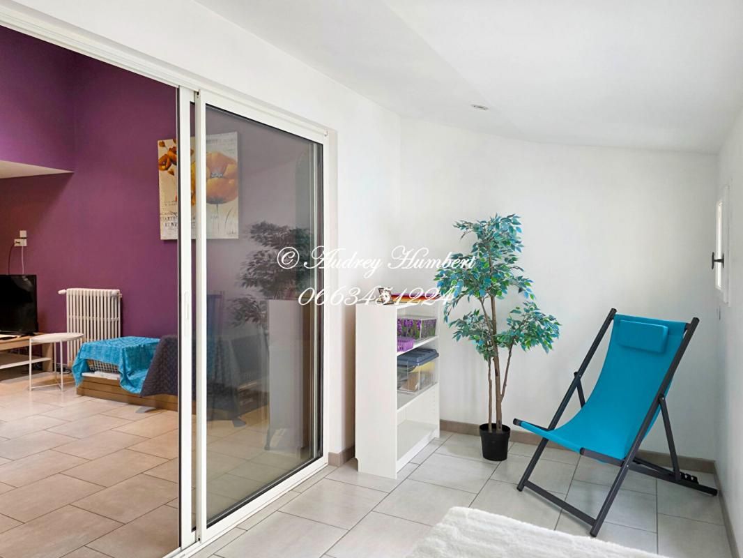 SAINTE-TULLE EXCLUSIVITE STE TULLE, MAISON DE VILLAGE au calme, 142 M² avec terrasse, atelier et double garage 4