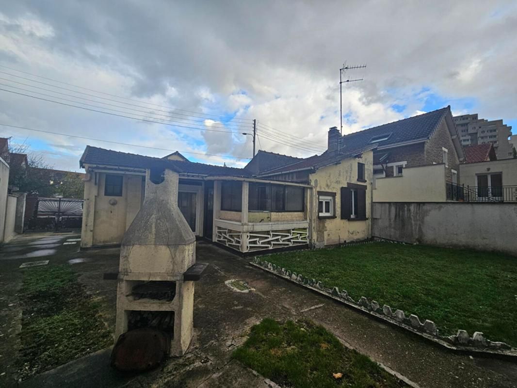 VILLEPINTE Maison plein pied à Villepinte  à moin de 5min à pied de la gare 1