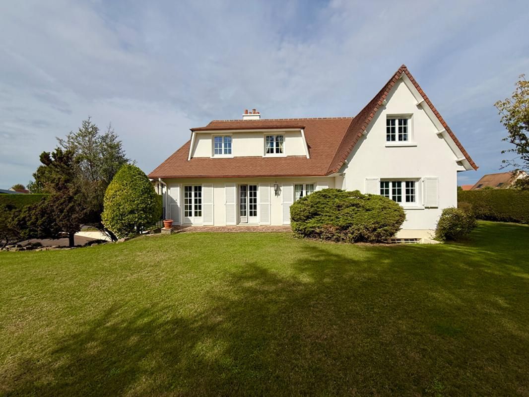 Maison Cairon 7 pièces 160 m2