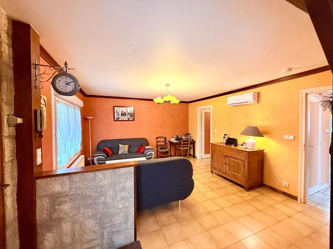 MONETEAU Maison sur sous-sol aménagé Moneteau 6 pièce(s) 152 m2 2