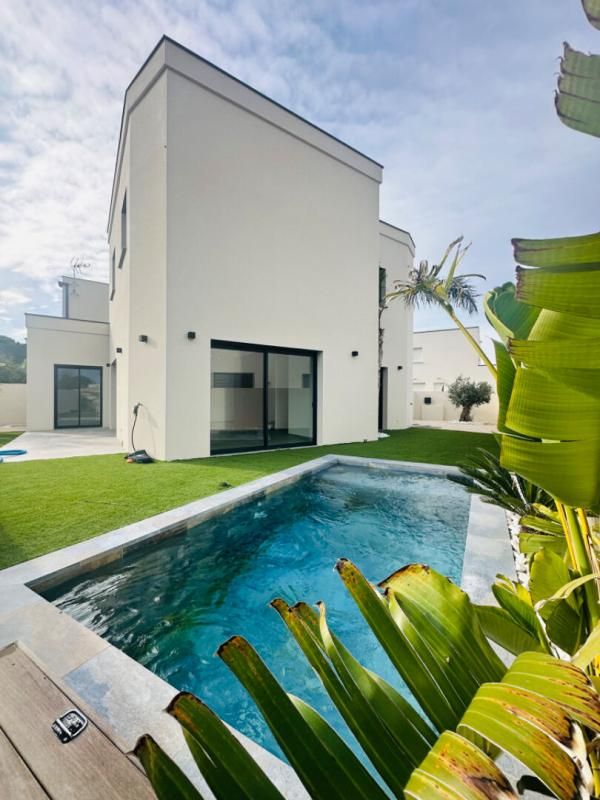 Élégante maison familiale, au calme, proche mer et commodités