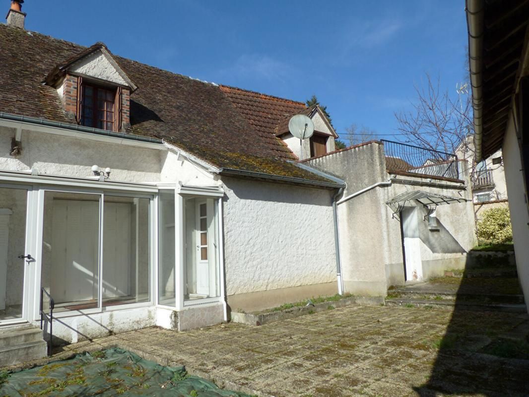 CHATILLON-COLIGNY Maison Châtillon-coligny 4 pièce(s) 108 m2 2