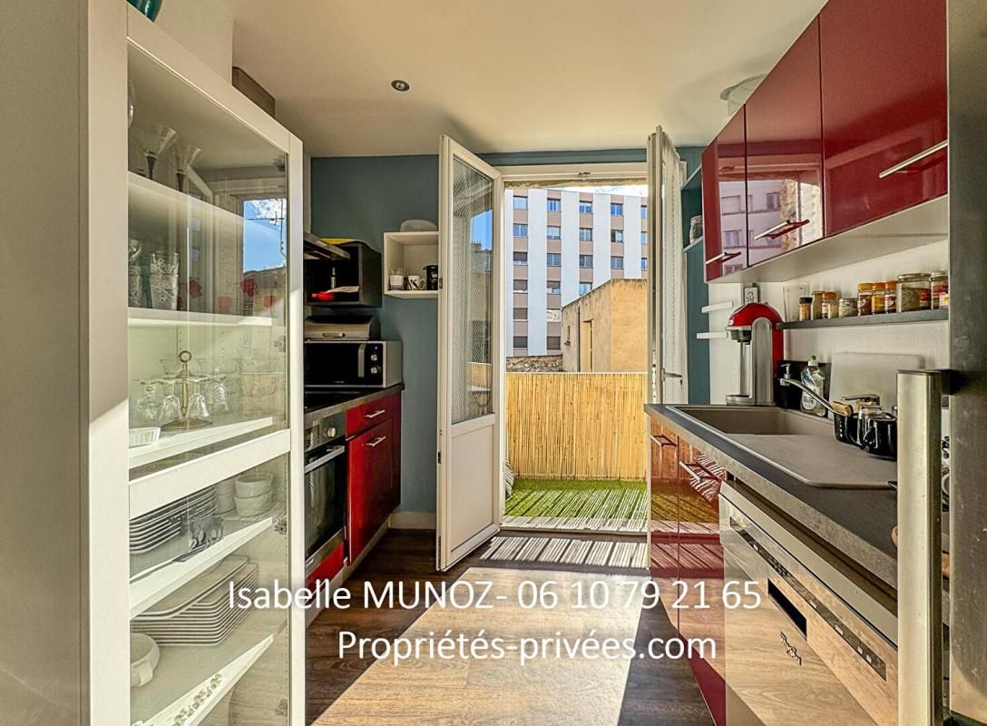 CLERMONT-FERRAND Appartement Clermont Ferrand centre ville 2 pièce(s) 43 m2 avec balcon, cave 2