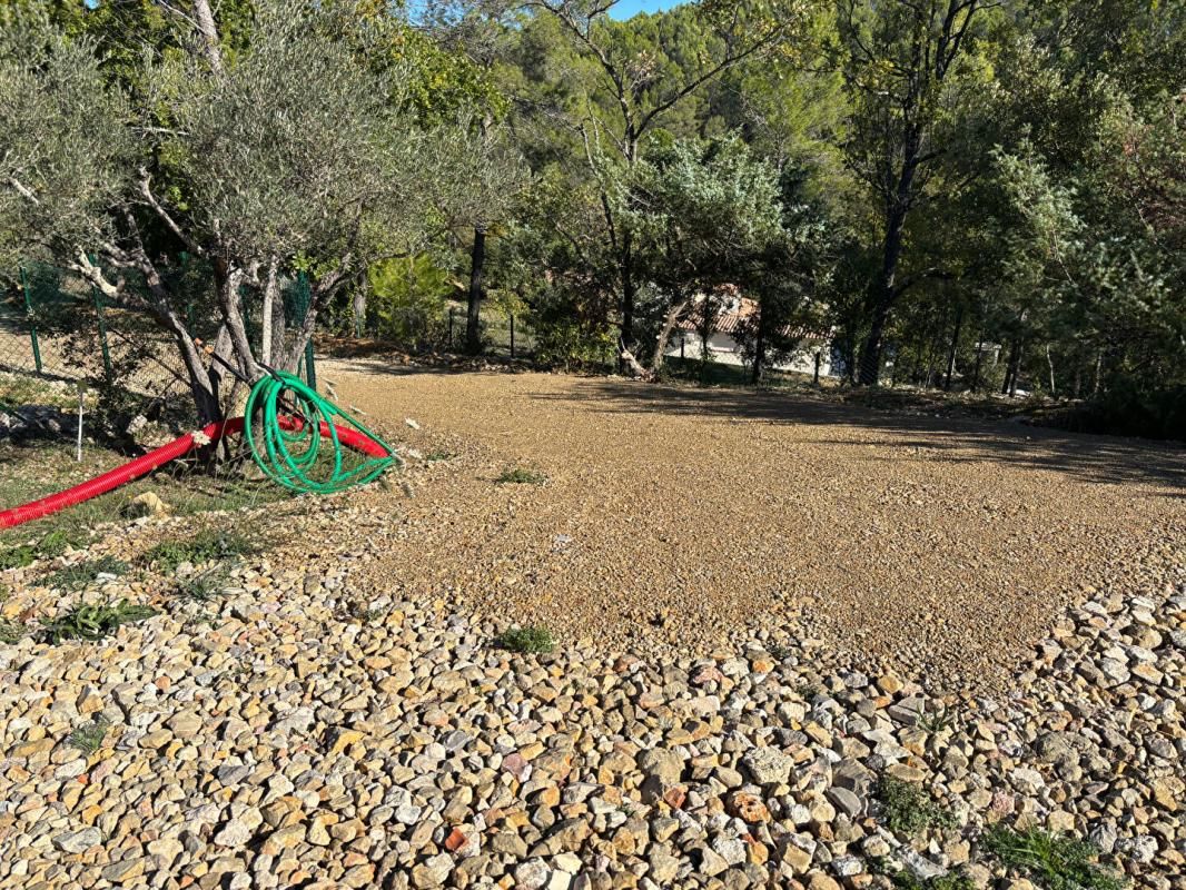 FLAYOSC Terrain constructible 1622 m2 3