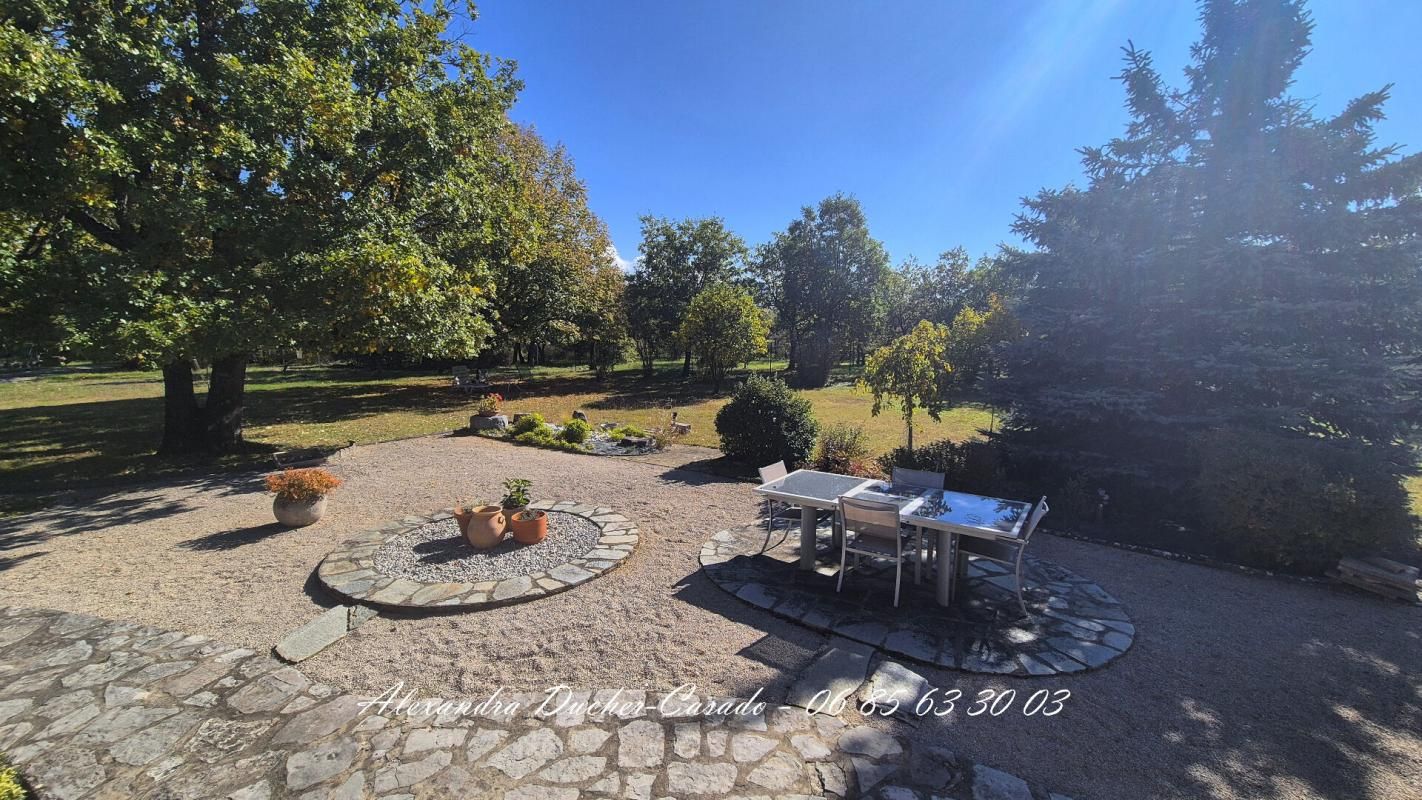 SISTERON Maison d'habitation avec atelier et annexes 3