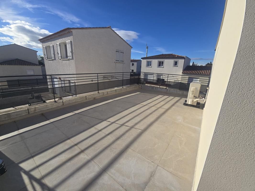 ARLES Maison  5 pièce(s) 160 m2 2