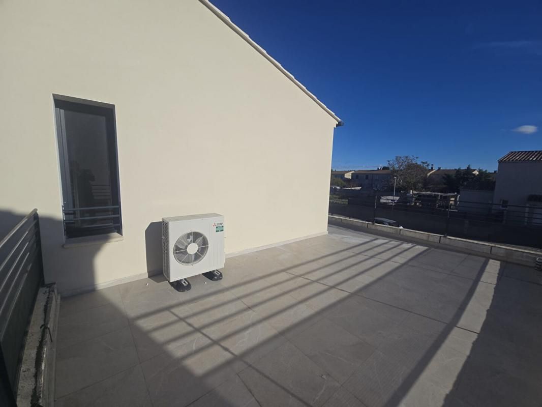 ARLES Maison  5 pièce(s) 160 m2 3