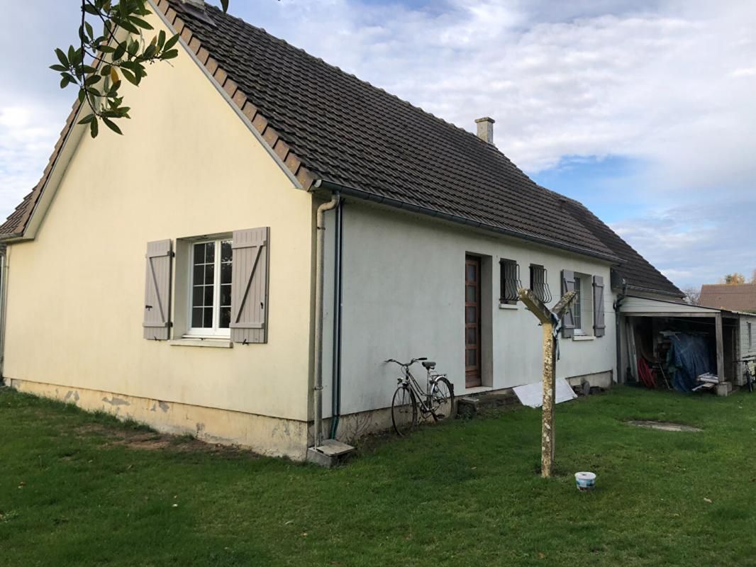 MEZIDON-CANON Maison Magny La Campagne 6 pièce(s) 125 m2 + dépendance 4