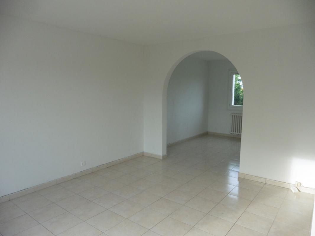 GUIDEL Maison Guidel 7 pièces 122.59 m2 habitables 3