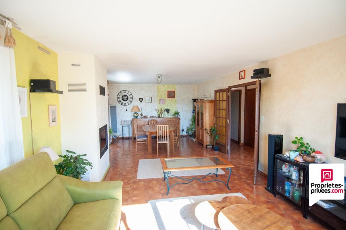 ROCHES-LES-BLAMONT Roches Les Blamont - Maison Familiale 7 Pieces, 5 grandes Chambres - 168 m² Terrain 1695 m² 3